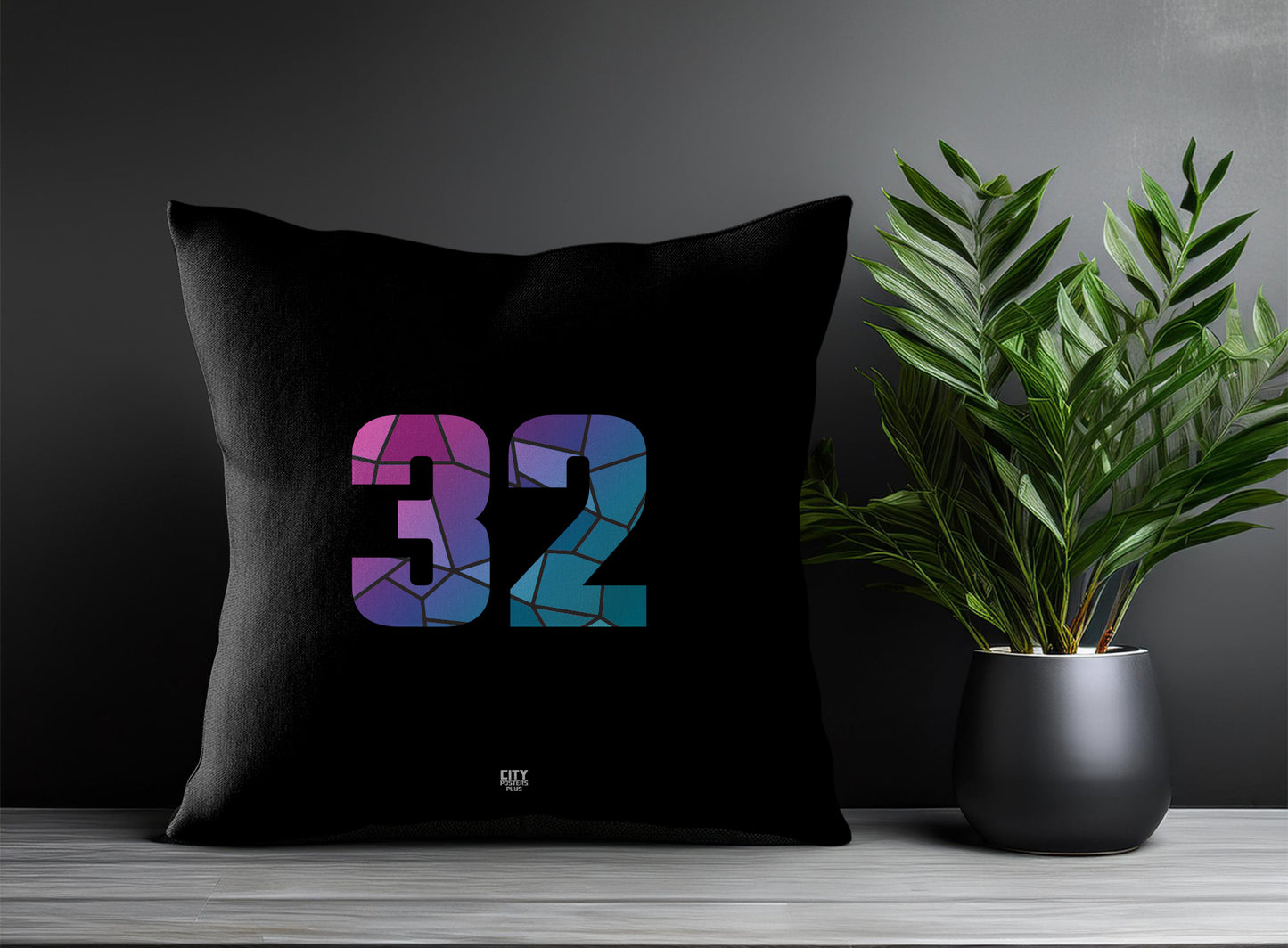 32 Number Pillow Case (Black)